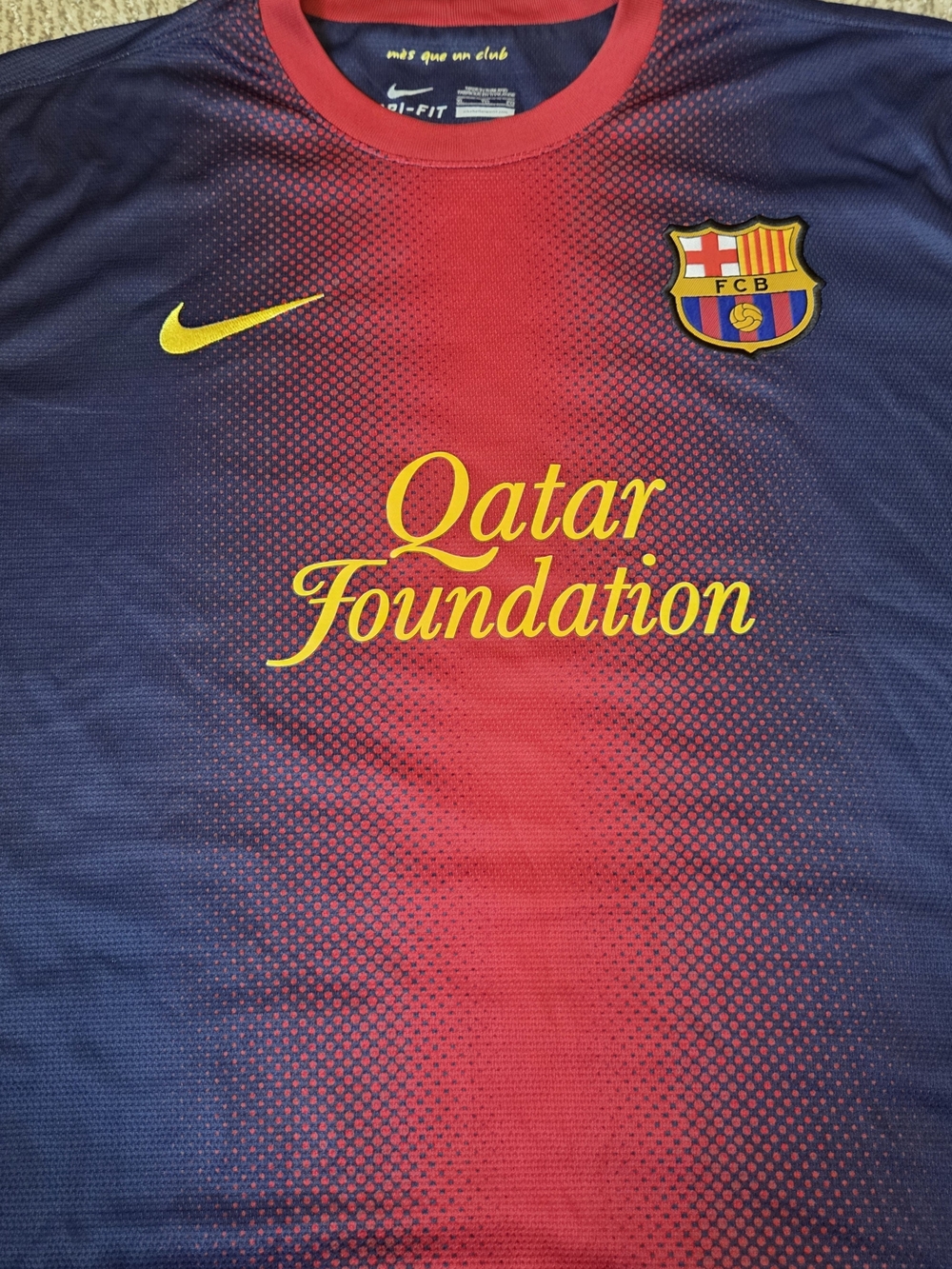 Nike FC Barcelona Mens XL Red & Blue Home Jersey - Qatar Foundation